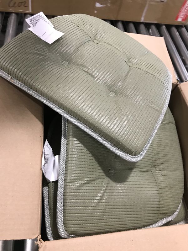 Photo 1 of 4pc Green Seat Cushions 17in