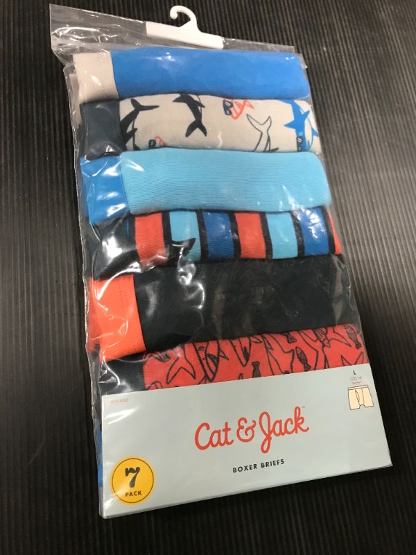 Photo 2 of 7 Pack Cat & Jack Boys Cotton Boxer Briefs Shark Size L-12/14 Open Package
