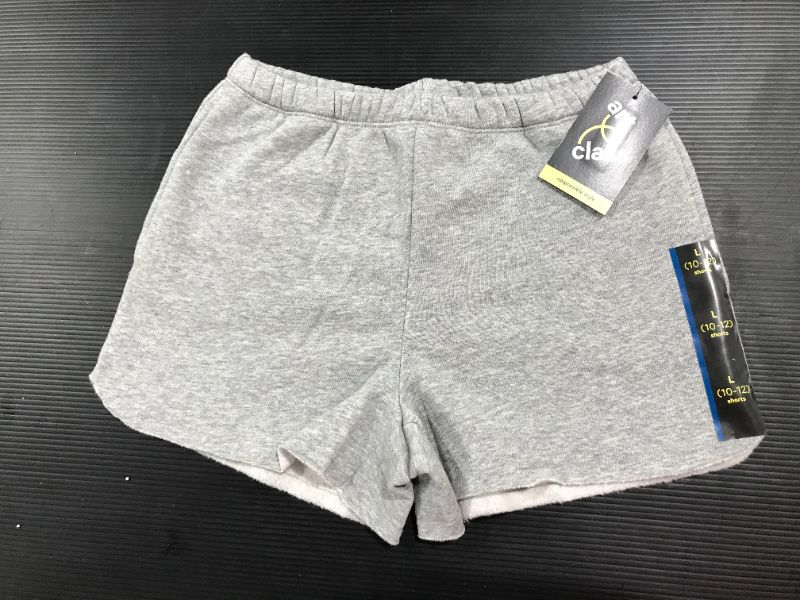 Photo 1 of Kids' Fleece Raw Edge Lounge Shorts - art class™
LARGE
