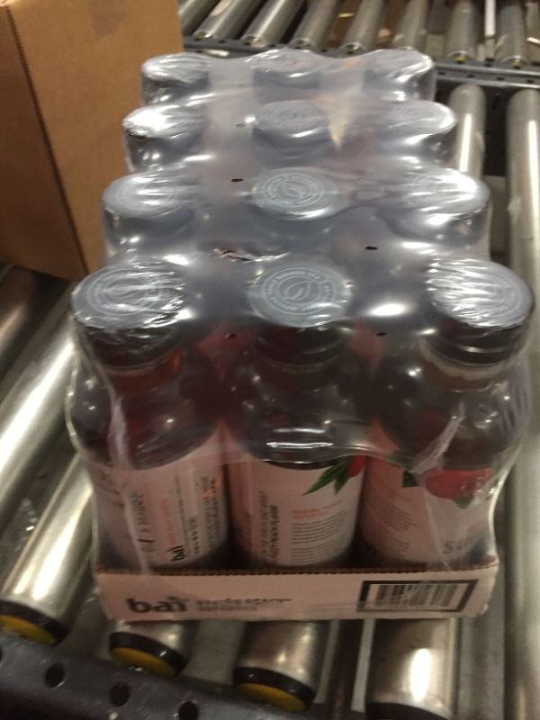 Photo 1 of Bai Iced Tea, Narino PEach, Antioxidant Infused Supertea, 18 Fluid Ounce Bottle, 12 count
BEST BY: 08/01/2022