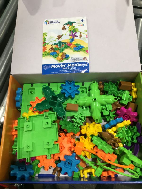 Photo 2 of Learning Resources Gears! Gears! Gears! Movin Monkeys Building Set 136 Pieces
