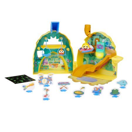 Photo 1 of Baby Shark S Big Show! Shark House Playset Lights and Sounds 25+ Pieces
