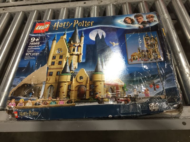 Photo 1 of LEGO Harry Potter Hogwarts Astronomy Tower 75969 Building Set (971 Pieces)
