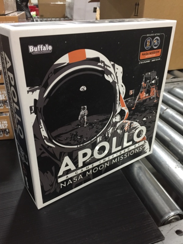 Photo 1 of Buffalo Games - Apollo Games (NASA)
