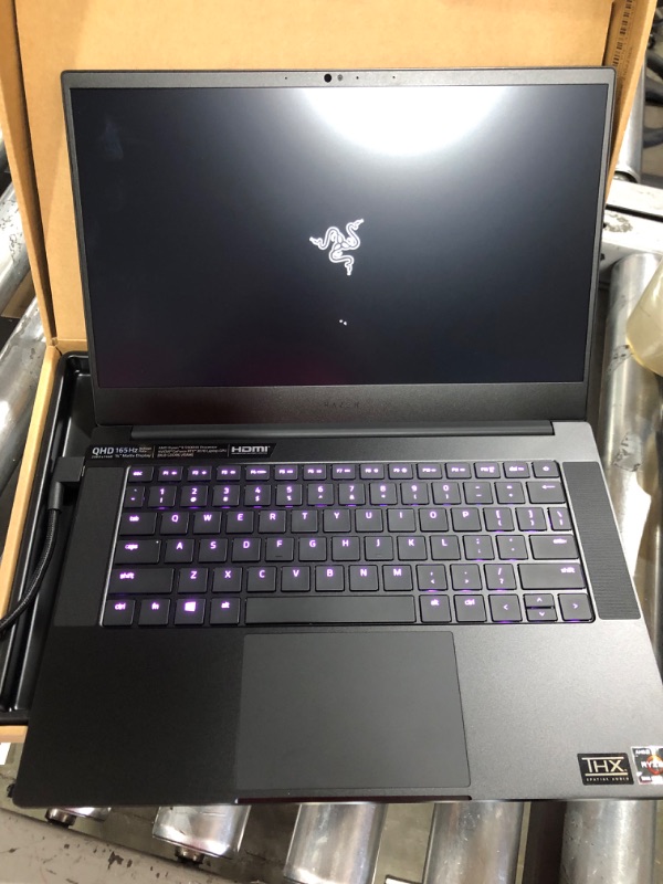 Photo 3 of 14-inch Gaming Laptop with AMD Ryzen™ 6900HX
