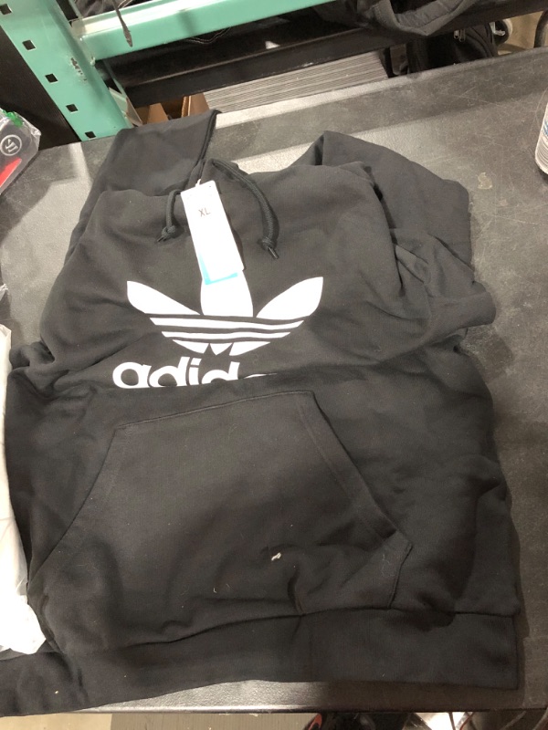 Photo 2 of adidas Originals Men's Trefoil Hoodie--- xl
