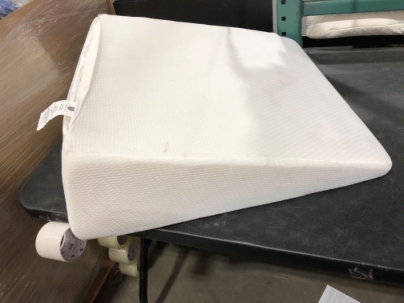 Photo 2 of allsett health wedge pillow