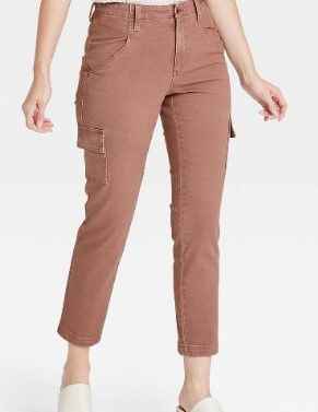 Photo 1 of Women's High-Rise Slim Straight Fit Jeans - Universal Thread™

SIZE : 12