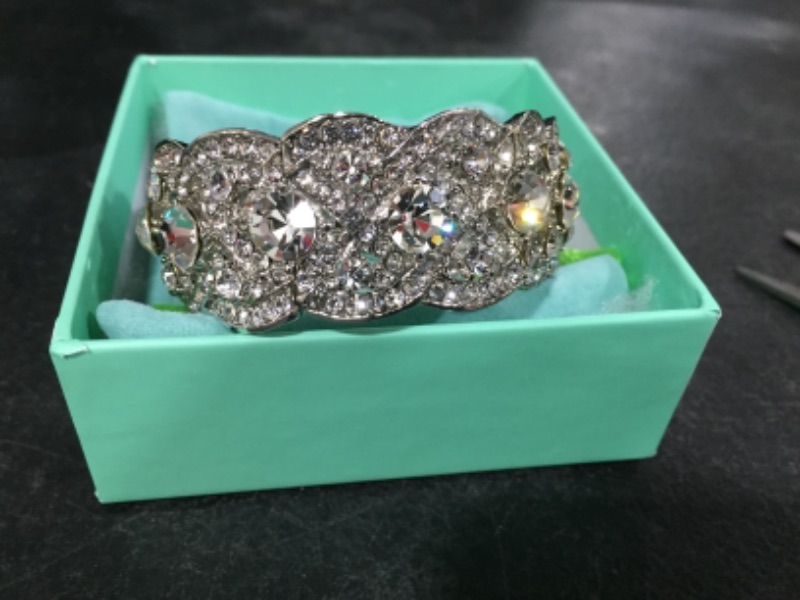Photo 1 of EVER FAITH Austrian Crystal Costume Jewelry Art Deco Elastic Stretch Bracelet