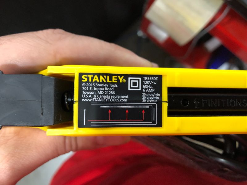 Photo 3 of STANLEY TRE550Z 2-in-1 Electric Stapler and Brad Nailer