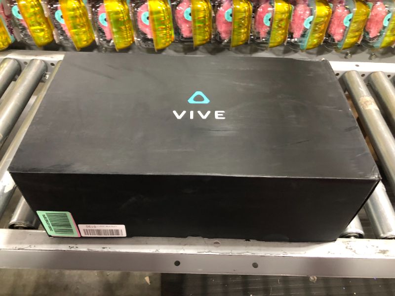 Photo 14 of HTC Vive Cosmos Elite VR Headset