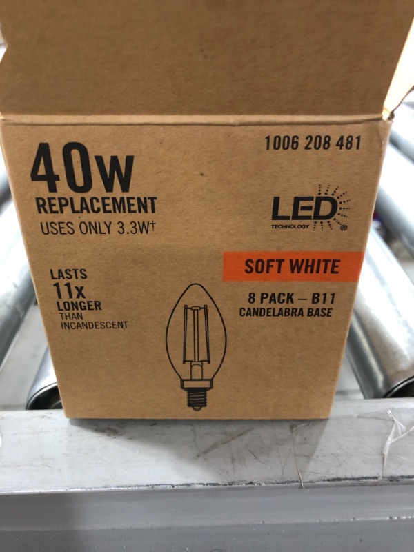 Photo 3 of 40-Watt Equivalent B11 Non-Dimmable Candle CEC Clear Glass Filament LED Vintage Edison Light Bulb Soft White (8-Pack)
MISSING 1 BULB.