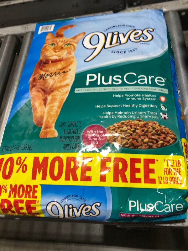 Photo 2 of 9Lives Plus Care Dry Cat Food, 13.3 Lb
BEST BY: 05/13/2022