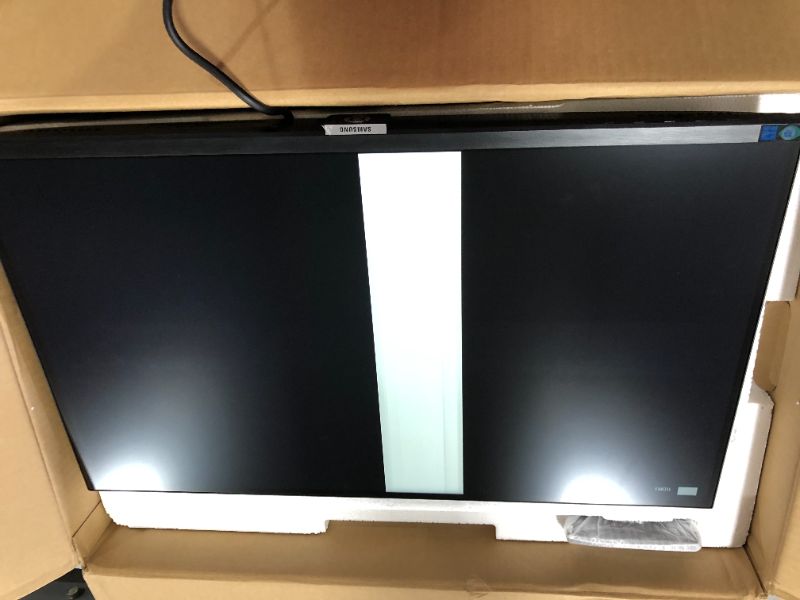 Photo 3 of Samsung S80A Computer Monitor, 27 Inch 4K Monitor, Vertical Monitor, USB C Monitor, HDR10 (1 Billion Colors), Built-in Speakers (LS27A800UNNXZA) FAULTY PIXELS SELLING FOR PARTS 
