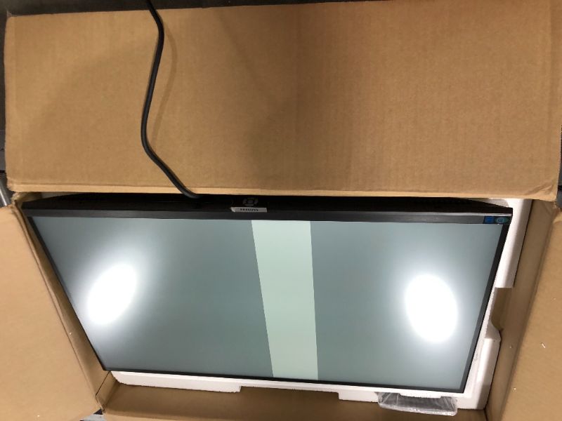 Photo 5 of Samsung S80A Computer Monitor, 27 Inch 4K Monitor, Vertical Monitor, USB C Monitor, HDR10 (1 Billion Colors), Built-in Speakers (LS27A800UNNXZA) FAULTY PIXELS SELLING FOR PARTS 
