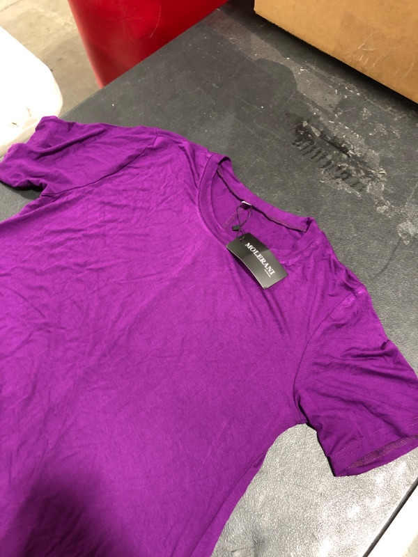 Photo 2 of MOLERANI WOMEN'S CASUAL T-SHIRT, PURPLE, SIZE XL. PRIOR USE.