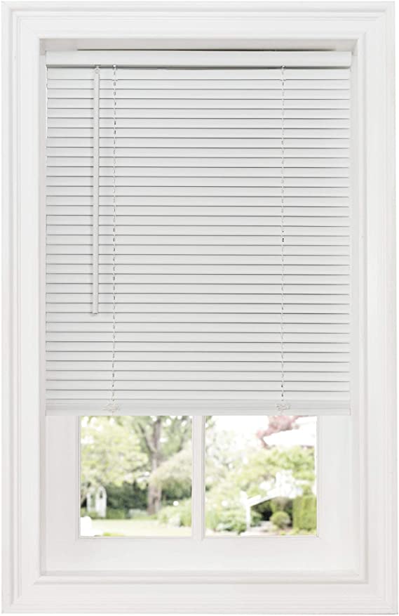 Photo 2 of Achim Home Furnishings DSG246WH04 Deluxe Sundown G2 Cordless Blinds, 46" x 64", White
OPEN BOX.