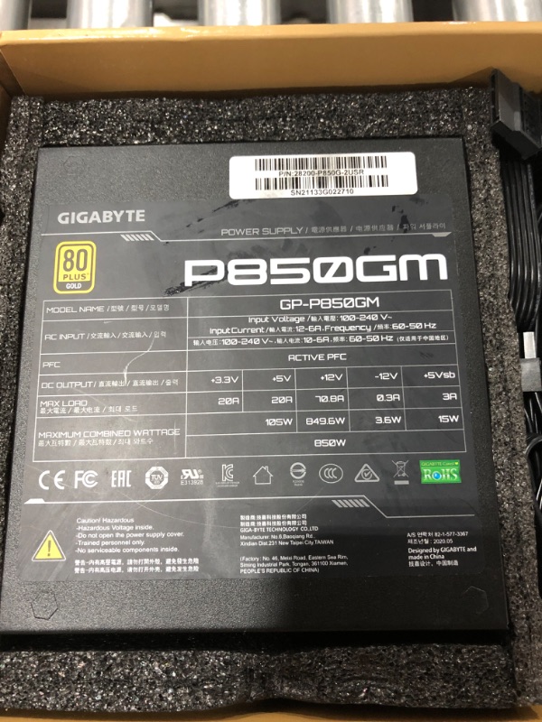 Photo 4 of Gigabyte GP-P850GM (80 Plus Gold 850W, Modular, Smart Fan, Smart Power Protection, Power Supply)
OPEN BOX. PRIOR USE POSSIBLE.