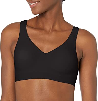 Photo 1 of Hanes Women's SmoothTec ComfortFlex Fit Wirefree Bra MHG796, Available in Single and 2-Pack. SIZE LARGE.
