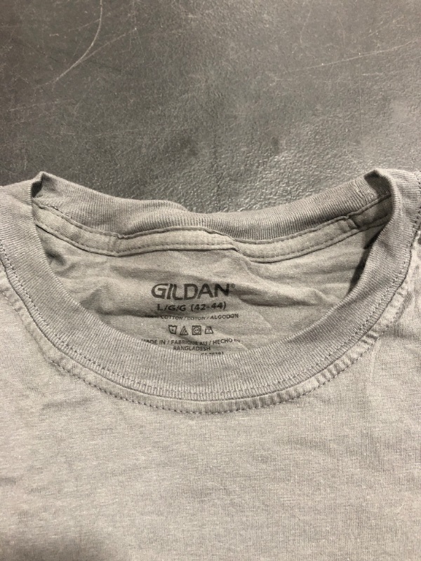 Photo 2 of GILDAN T-SHIRTS, LOT OF 3. SIZE LARGE. 42-44. NEW WITHOUT TAGS. LIGHT GREY, GREY, BLACK COLORS.