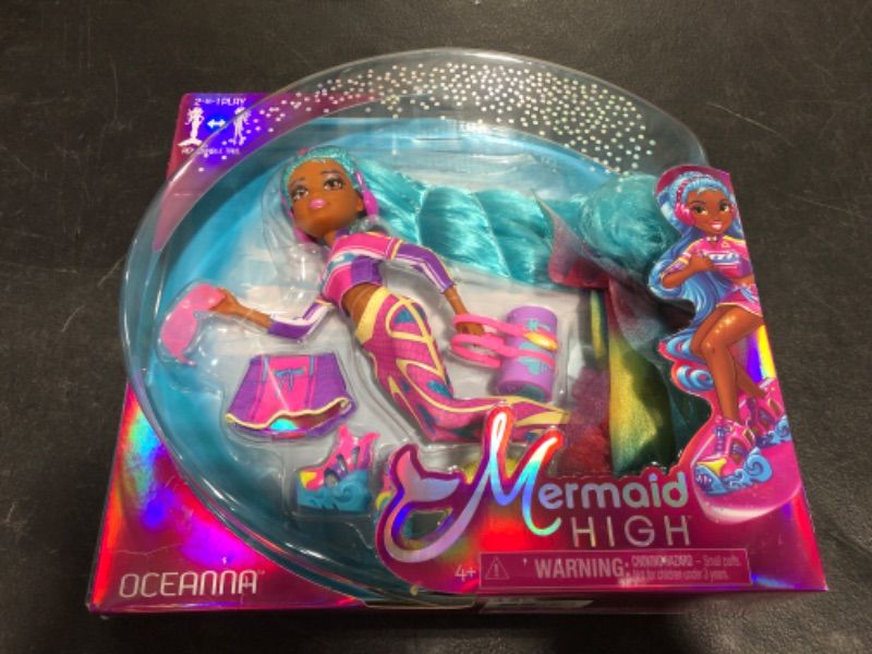 Photo 3 of Mermaid High Oceanna Fashion Doll

