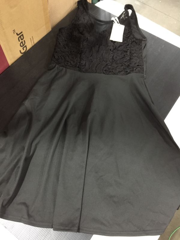 Photo 1 of GRACE KARIN Women Sleeveless Lace Patchwork Deep V-Neck A Line Flared Party Dress
