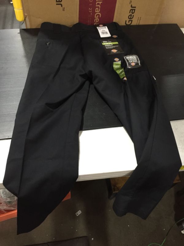 Photo 3 of Dickies Men's Slim Taper Stretch Twill Work Pant 32x30
