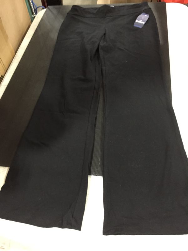 Photo 2 of Spalding Women's Yoga Bootleg Pant, Black, Large
