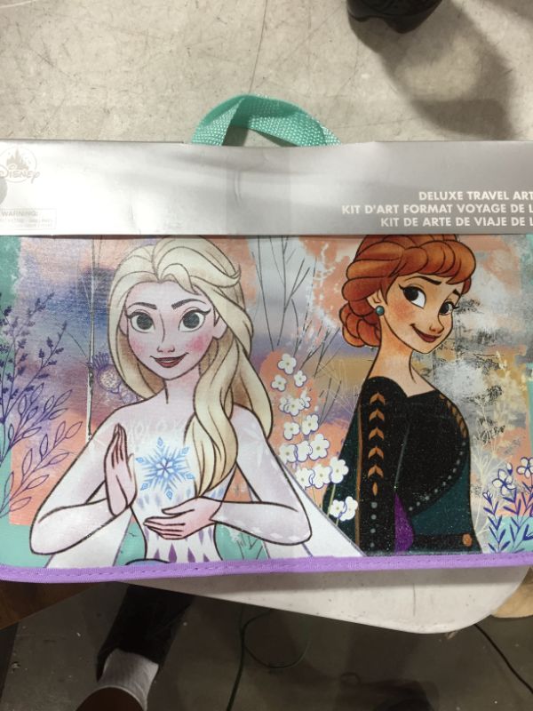 Photo 2 of Disney Frozen Zip Art Kit

