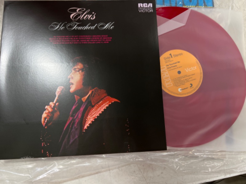 Photo 2 of He Touched Me, Elvis Presley (180 Gram Audiophile Translucent Red Vinyl/Limited Edition/Gatefold Cover)
