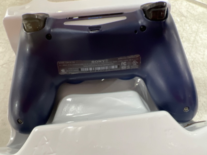 Photo 1 of DualShock 4 Wireless Controller for PlayStation 4 - Midnight Blue
