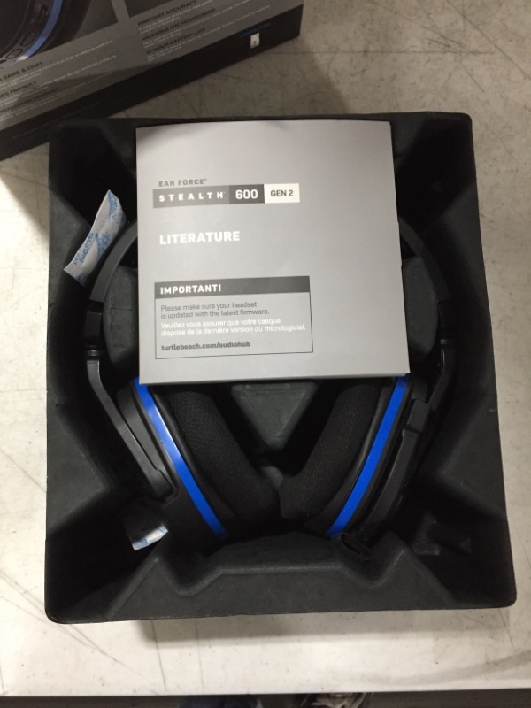 Photo 3 of Turtle Beach Stealth 600 Gen 2 Wireless Gaming Headset for PS5, PS4, PS4 Pro, PlayStation, & Nintendo Switch with 50mm Speakers, 15-Hour Battery life, Flip-to-Mute Mic, and Spatial Audio - Black
