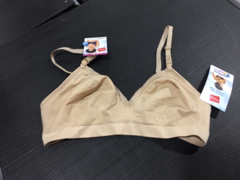 Photo 2 of SMALL Hanes Women's Convertible Wireless Bra G795 - Without Cups 

