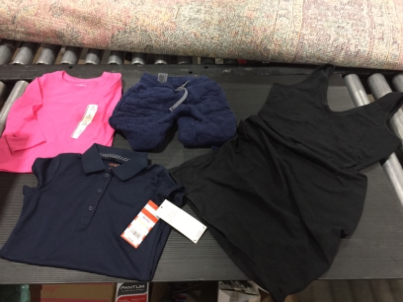 Photo 1 of CLOTHES BUNDLE SIZES IN PICTURES 