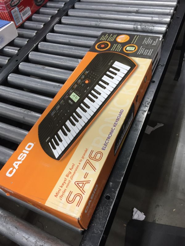 Photo 4 of Casio SA-76 44-Key Mini Personal Keyboard
