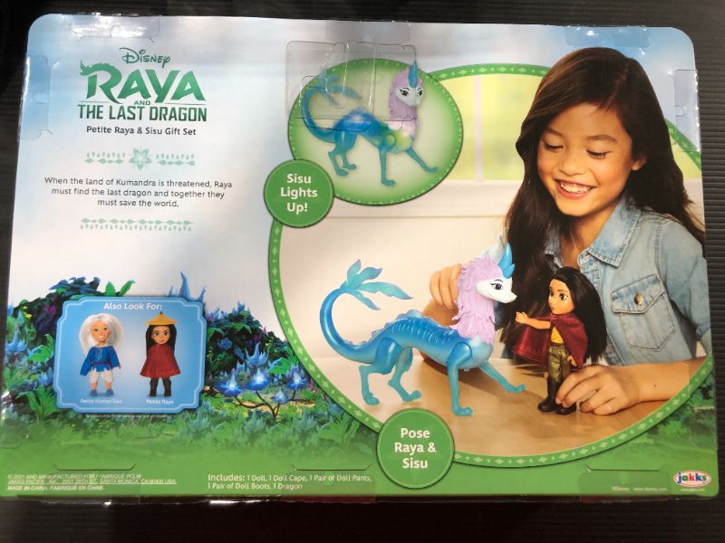 Photo 2 of Disney's Raya and the Last Dragon Petite Raya & Sisu Gift Set