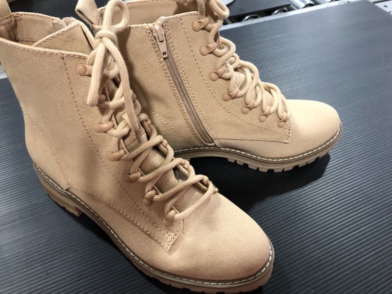 Photo 3 of [Size 10] Women's Parker Lace-up Combat Boots - Universal Thread™
