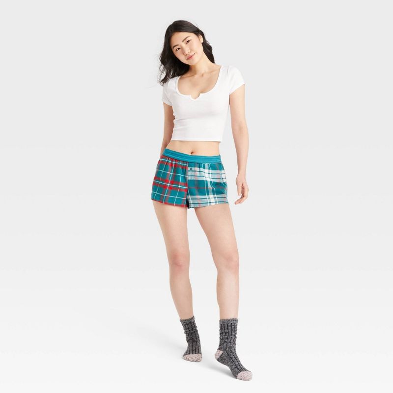 Photo 1 of [Size M] Colsie womens plaid shorts