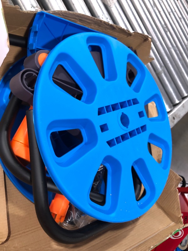 Photo 3 of Water Pipe Hose Reel -Portable Garden Water Pipe Hose Reel Cart Outdoor Planting Hosepipe Organizer Can Be Used in Home Garden Roads Greenhouse
