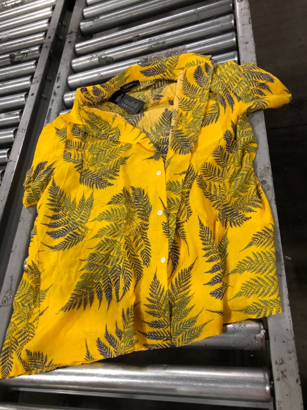 Photo 1 of 3XL yellow button shirt 