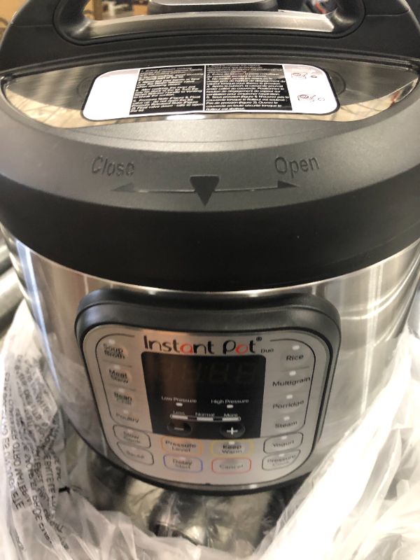 Photo 2 of FOR PARTS ONLY - Instant Pot 6-Quart Duo Electric Pressure Cooker 7-in-1 Yogurt Maker Food Steamer Slow Cooker Rice Cooker & More
