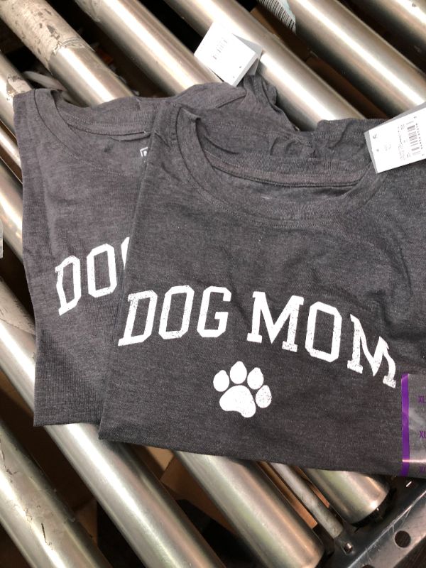 Photo 2 of Dog Mom Shirts for Women Funny Dog Paw Print Graphic T Shirt Casual Letter Short Sleeve Mama Tee Tops
SIZE XL GRAY 2 PACK