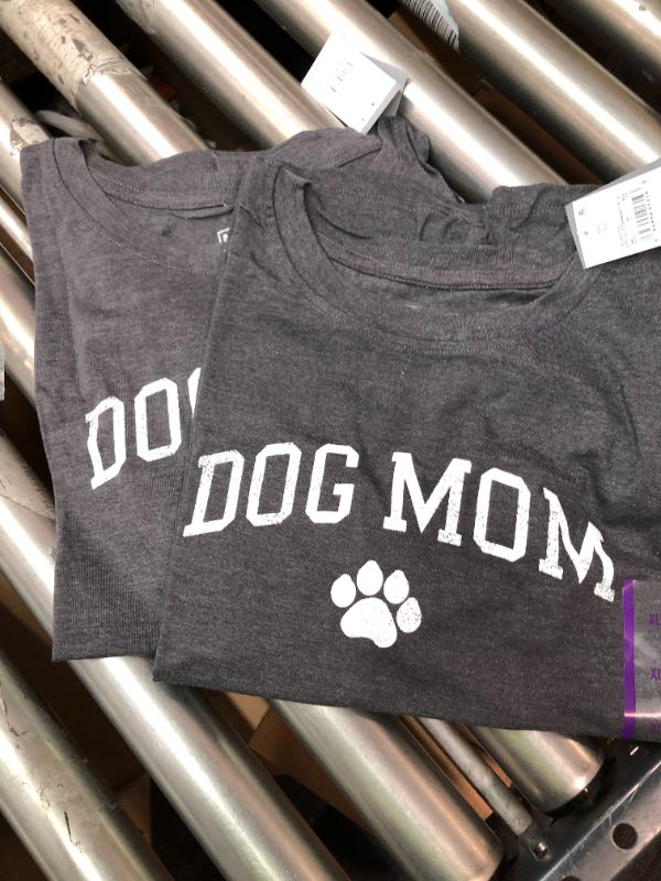 Photo 3 of 
Dog Mom Shirts for Women Funny Dog Paw Print Graphic T Shirt Casual Letter Short Sleeve Mama Tee Tops
SIZE XL GRAY 
2 PACKS
