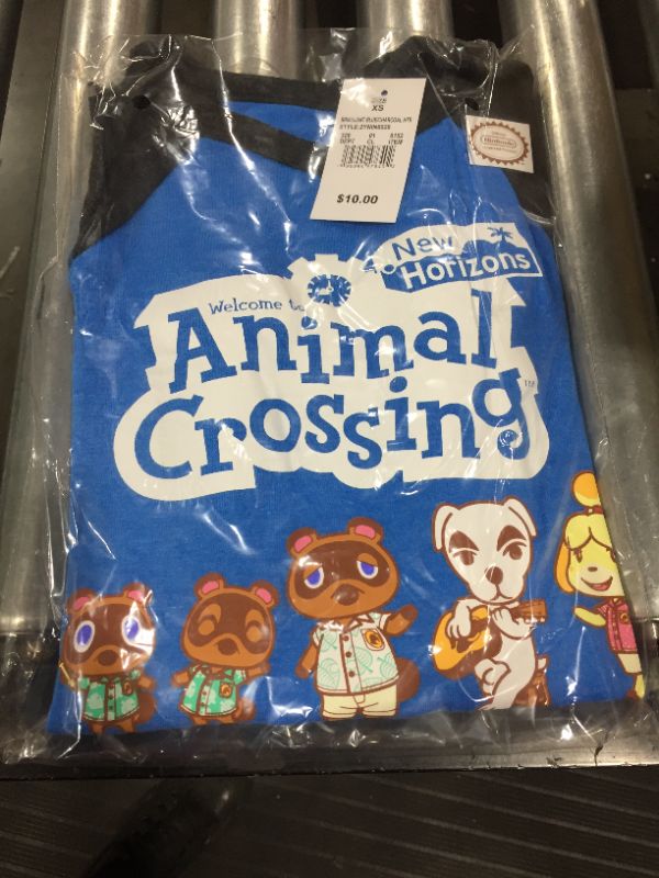 Photo 3 of **BOX OF 9 SHIRTS** Boys' Animal Crossing Raglan Long Sleeve Graphic T-Shirt - size S