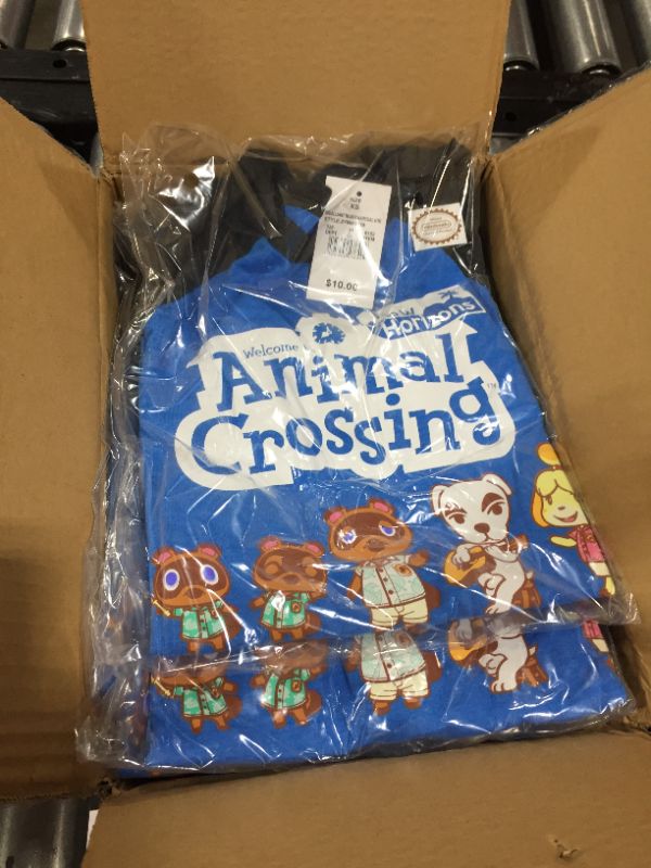 Photo 2 of **BOX OF 9 SHIRTS** Boys' Animal Crossing Raglan Long Sleeve Graphic T-Shirt - size L