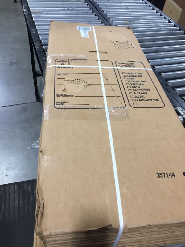 Photo 1 of 42"x18" MOVING BOXES 19 PK