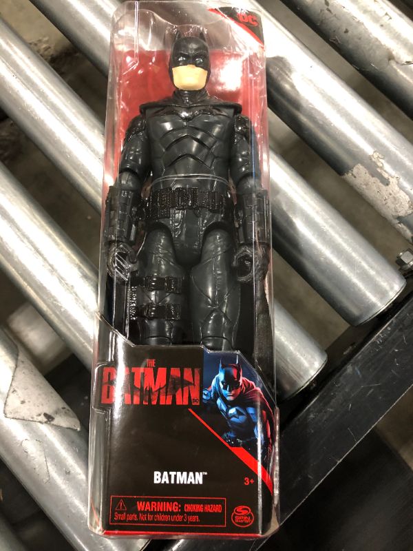 Photo 2 of DC Comics the Batman – Batman 12" Action Figure
