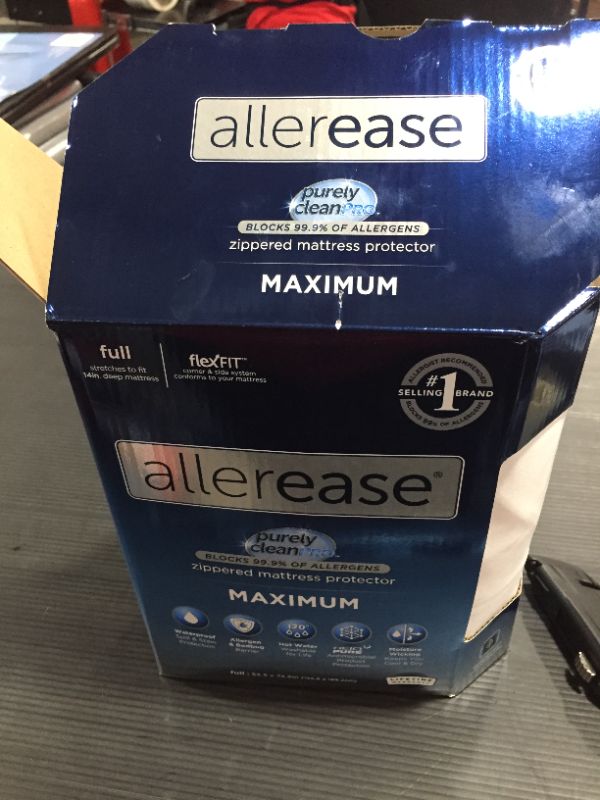 Photo 2 of Allerease Maximum Mattress Protector - Full
