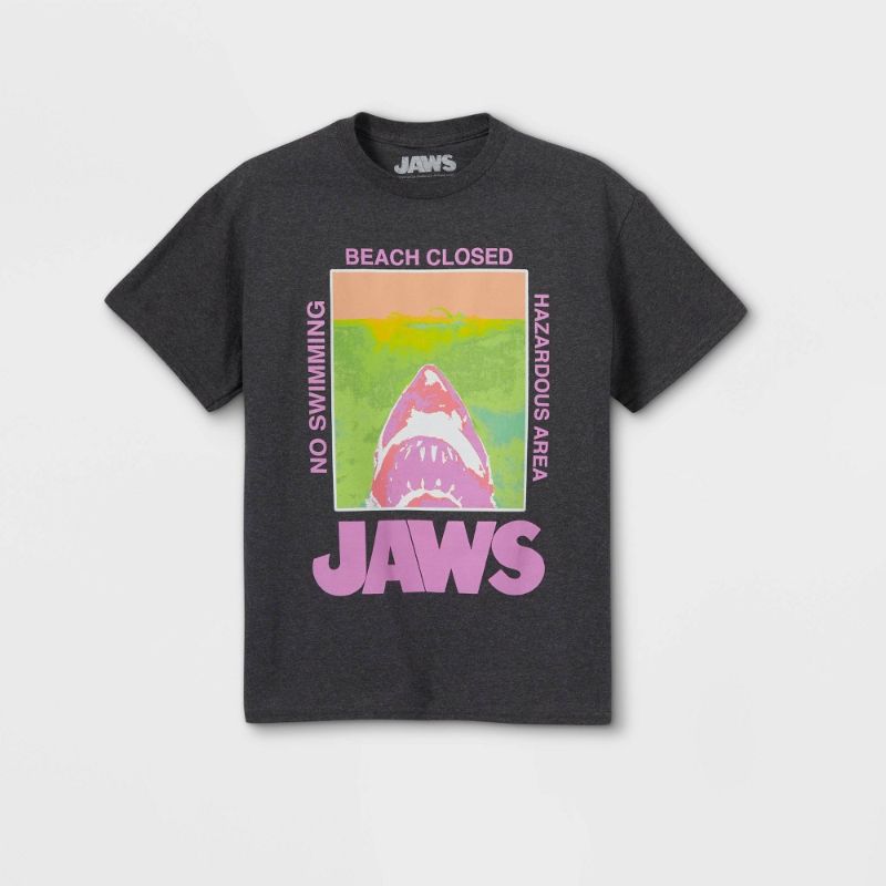 Photo 1 of Boys' JAWS Short Sleeve Graphic T-Shirt - -- SIZE M 