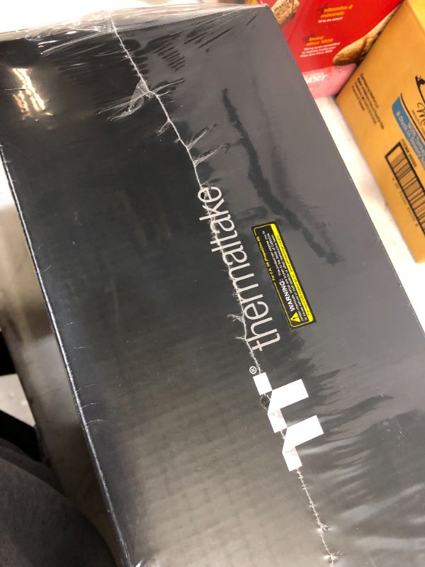 Photo 3 of Thermaltake Toughpower 750W 80 Plus Gold Semi Modular PSU ATX 12V or EPS 12V Ultra Quiet Power Supply PS-TPD-0750MPCGUS-1 -- FACTORY SEALED ITEM!!